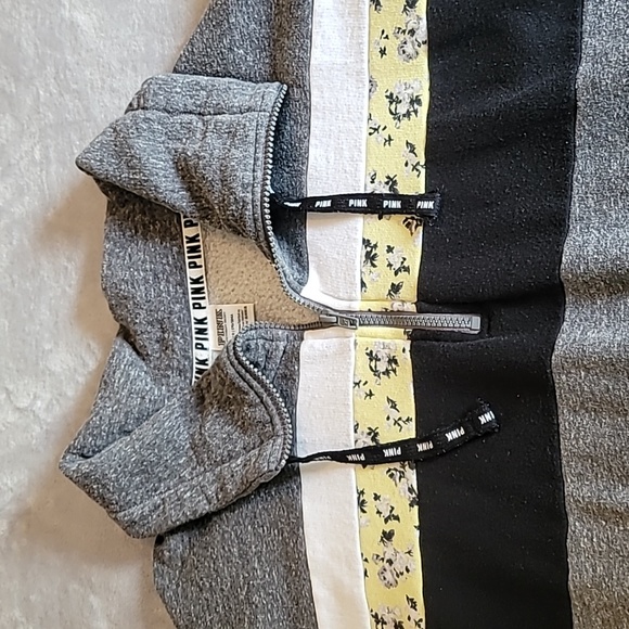 PINK Campus Sweatshirt - Picture 4 of 8